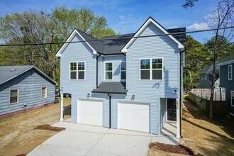 Building Photo - Brand NEW Three Bedroom Home!