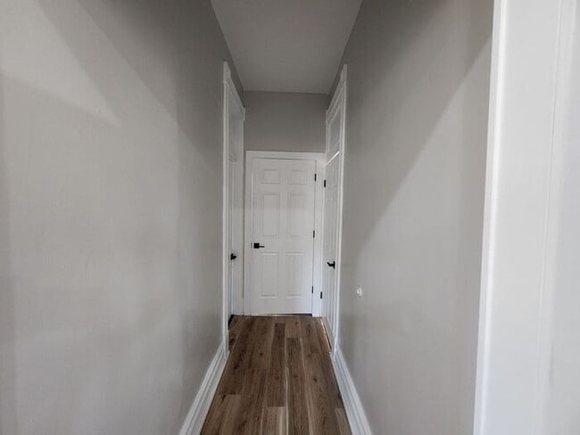 Building Photo - Move Into Comfort! Newly Remodeled 4-Bedro...