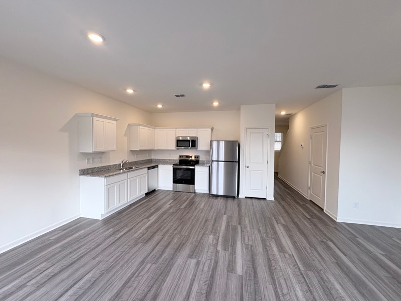 Building Photo - 3027 Gorman Dr