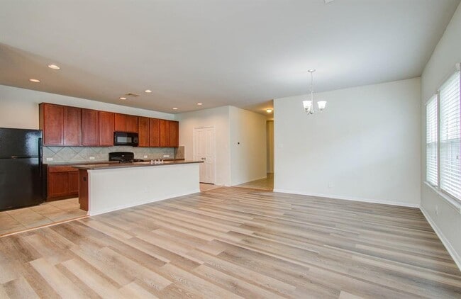 Building Photo - 3102 Gianna Springs Ct