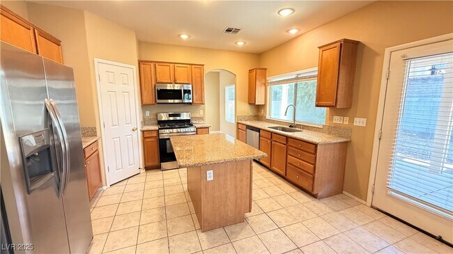 Building Photo - 7777 Lobella St