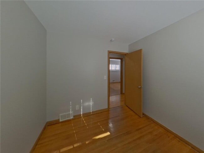 Building Photo - 2606 65th Ave N