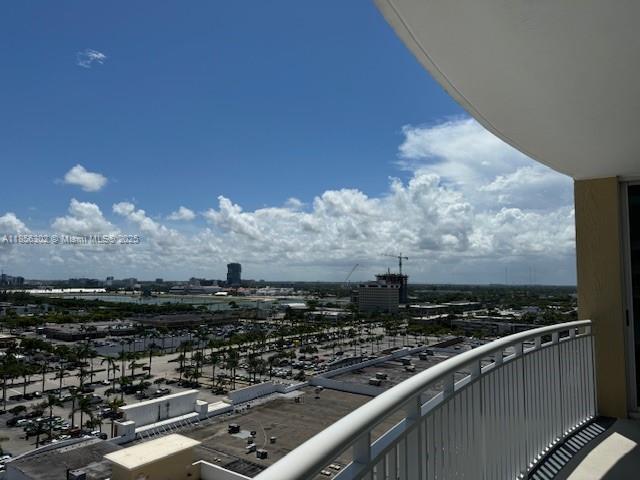 Building Photo - 1745 E Hallandale Beach Blvd