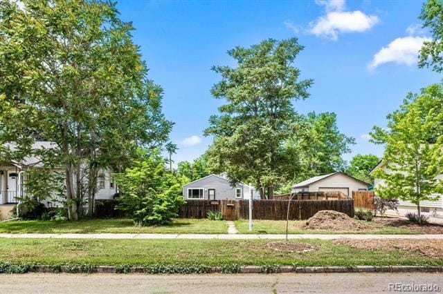 Building Photo - 2265 S Humboldt St