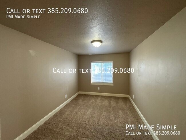 Building Photo - 1867 W 2250