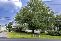 Building Photo - 182 Kingsley Rd