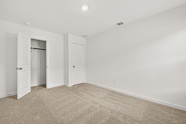 Building Photo - 4312 Rustling Aspen Dr