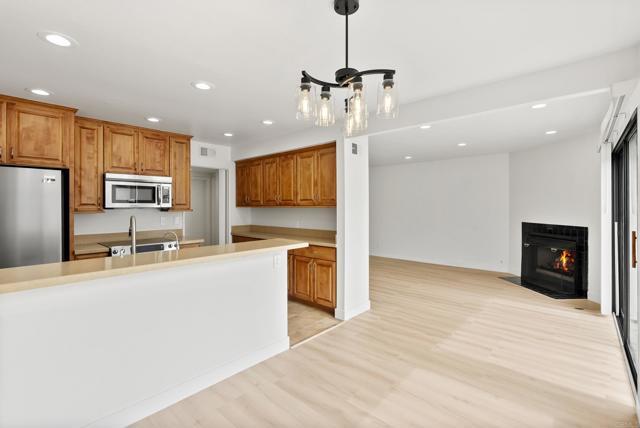 Building Photo - 3213 Via Marin