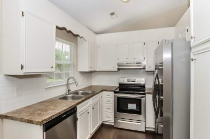 Primary Photo - 5086 Hampton Meadows Rd