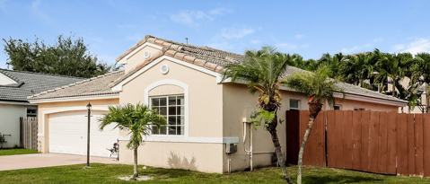 Building Photo - 8439 SW 157th Pl