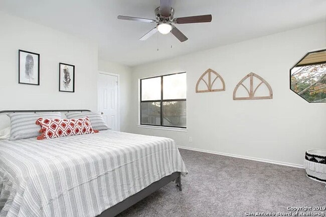 Building Photo - 13130 Regency Bend