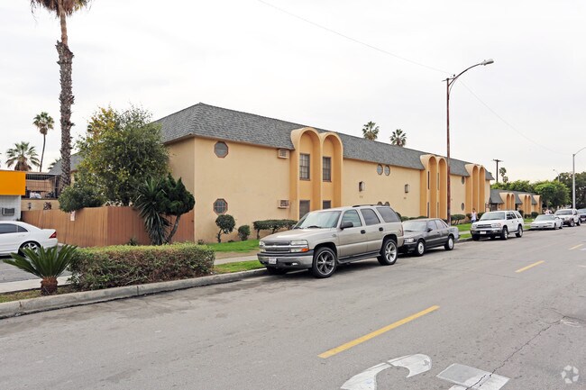 Building Photo - 130 W Winston Rd