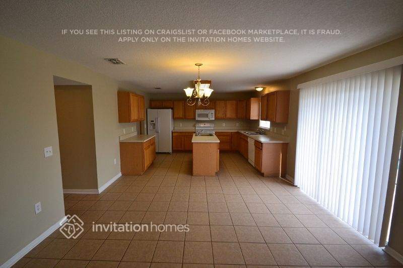 Building Photo - 6043 Sunset Vista Dr