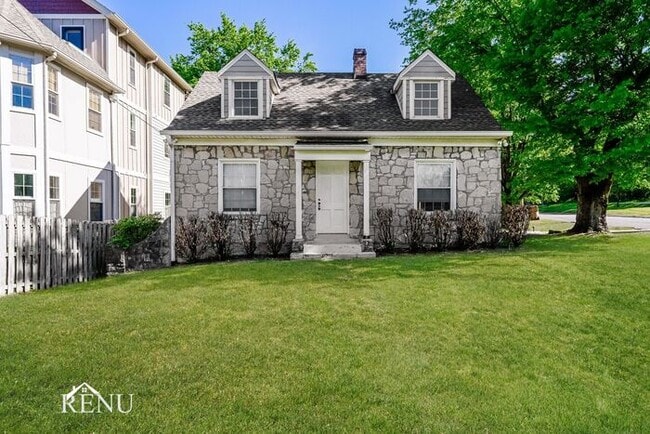 Primary Photo - 501 Park Cir