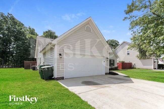 Building Photo - 2816 Emerald Meadow Ln