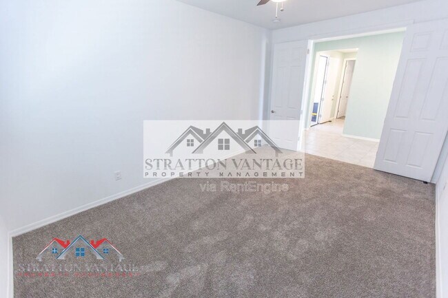 Building Photo - 22486 E Russet Rd