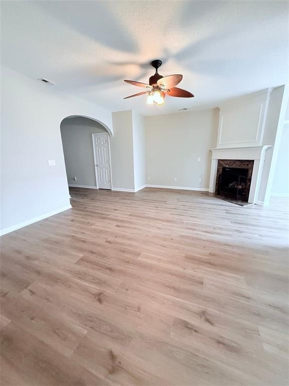 Building Photo - 259 Azalea Cir