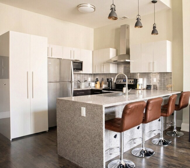 Building Photo - 225 E Michigan St