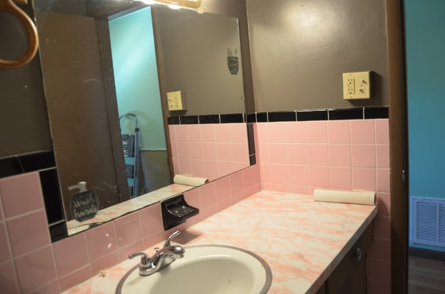 Building Photo - 414 Jackson St