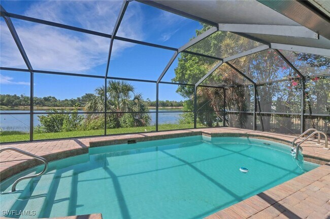 Primary Photo - 12406 Lake Shalimar Dr