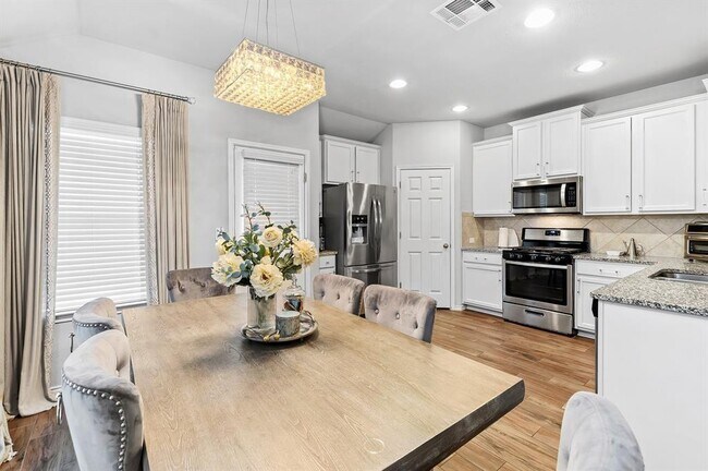 Building Photo - 235 Limerick Rd