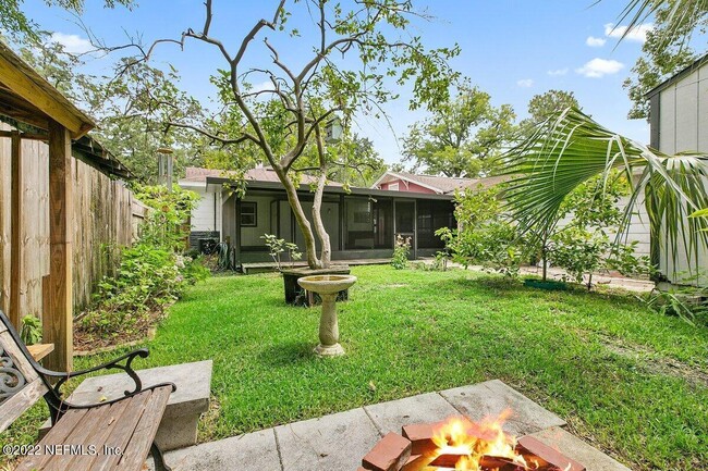 Building Photo - 4548 French St