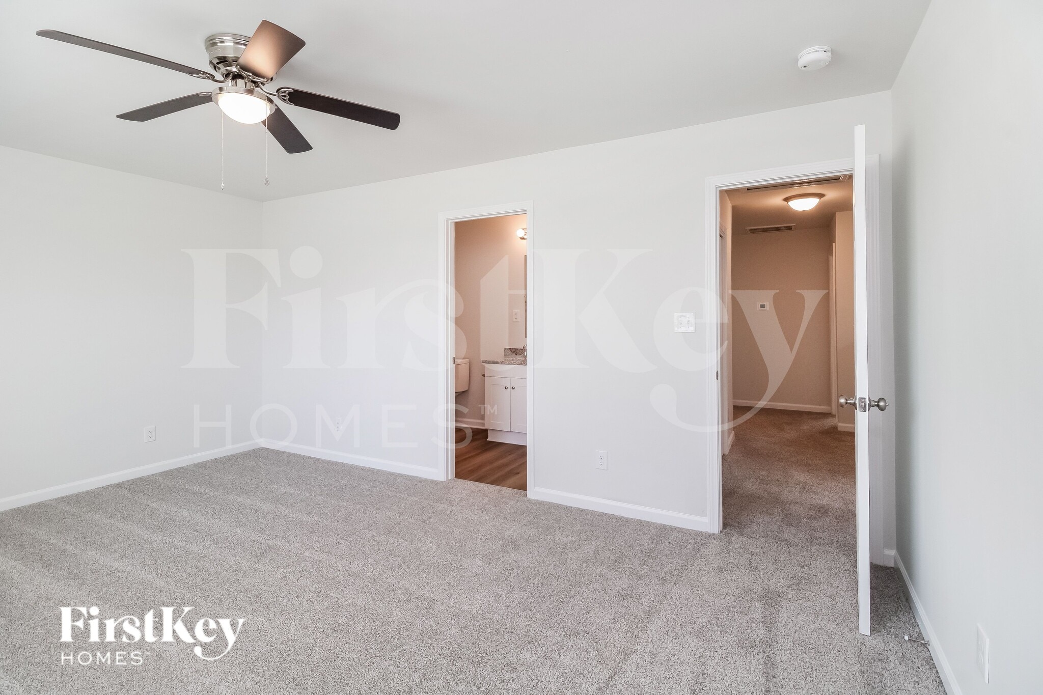 Building Photo - 718 Ferndale Blvd