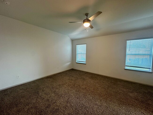 Building Photo - 6725 Riplee St