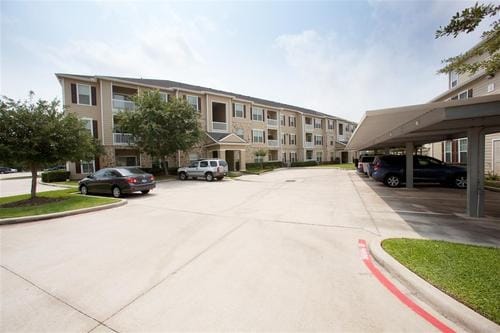Parking Area - Camden Downs At Cinco Ranch