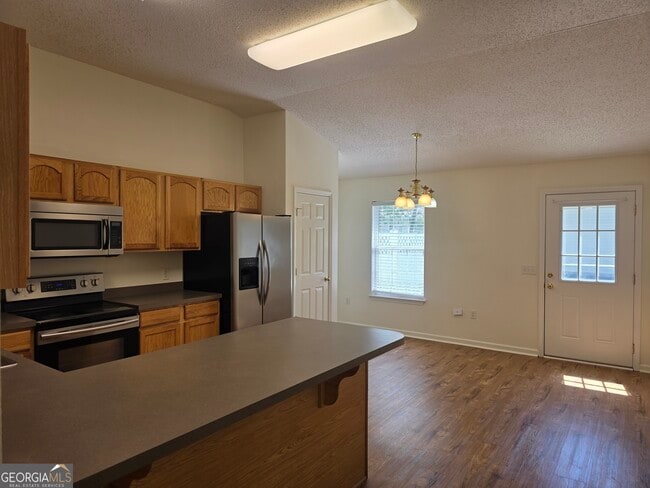 Building Photo - 4009 Winfield Dr