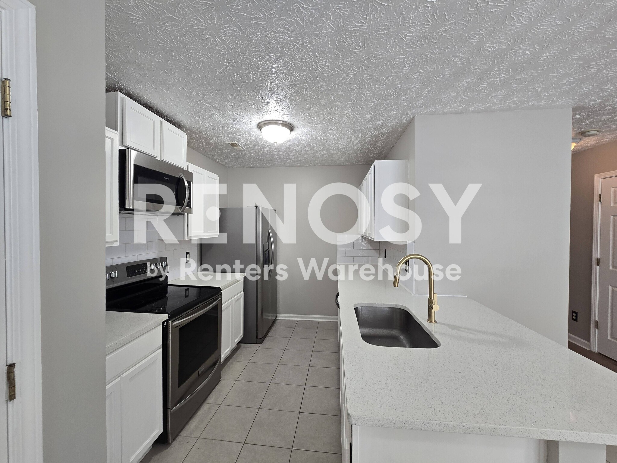 Building Photo - 5533 Strathmoor Manor Cir