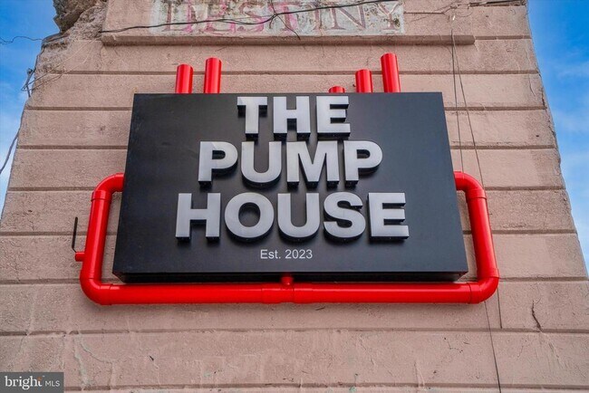 Building Photo - 2143 E Lehigh Ave