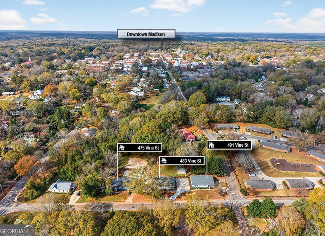 Building Photo - 483 Vine St