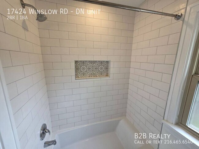 Building Photo - 17424 Winslow Rd