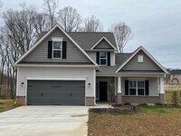 Building Photo - Breathtaking 4 Bedroom, 2 1/2 Bathroom House in Winston Salem, NC!