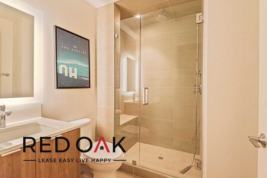 Building Photo - 11649 Mayfield Ave