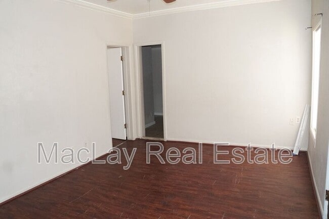 Building Photo - 2227 N 24th Pl