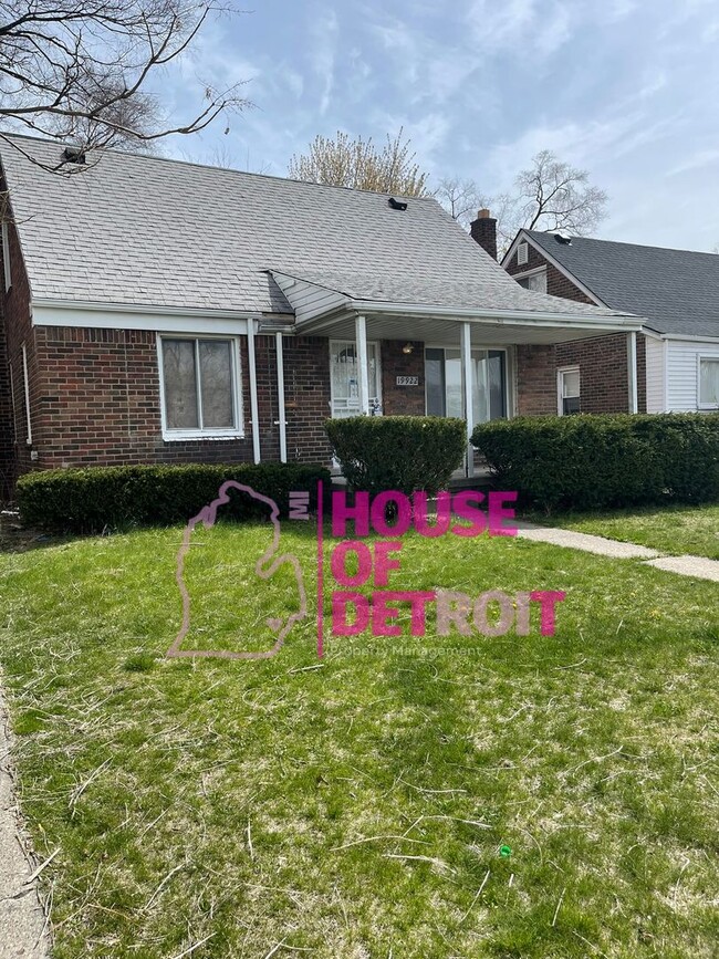 Primary Photo - 3 BEDROOM | 1 BATH | FREE PRE SCREEN