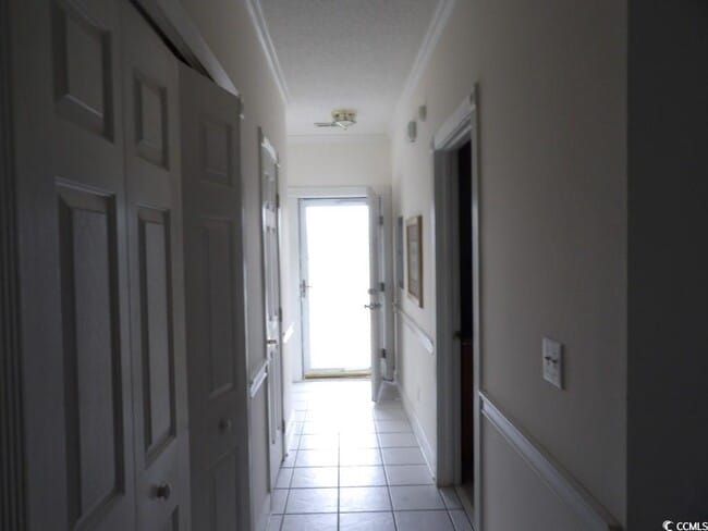Building Photo - 4149 Hibiscus Dr