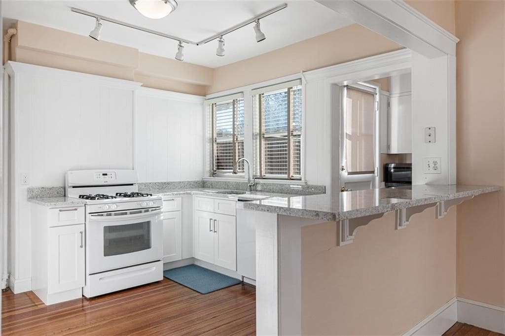 Building Photo - 118 Ocean Ave