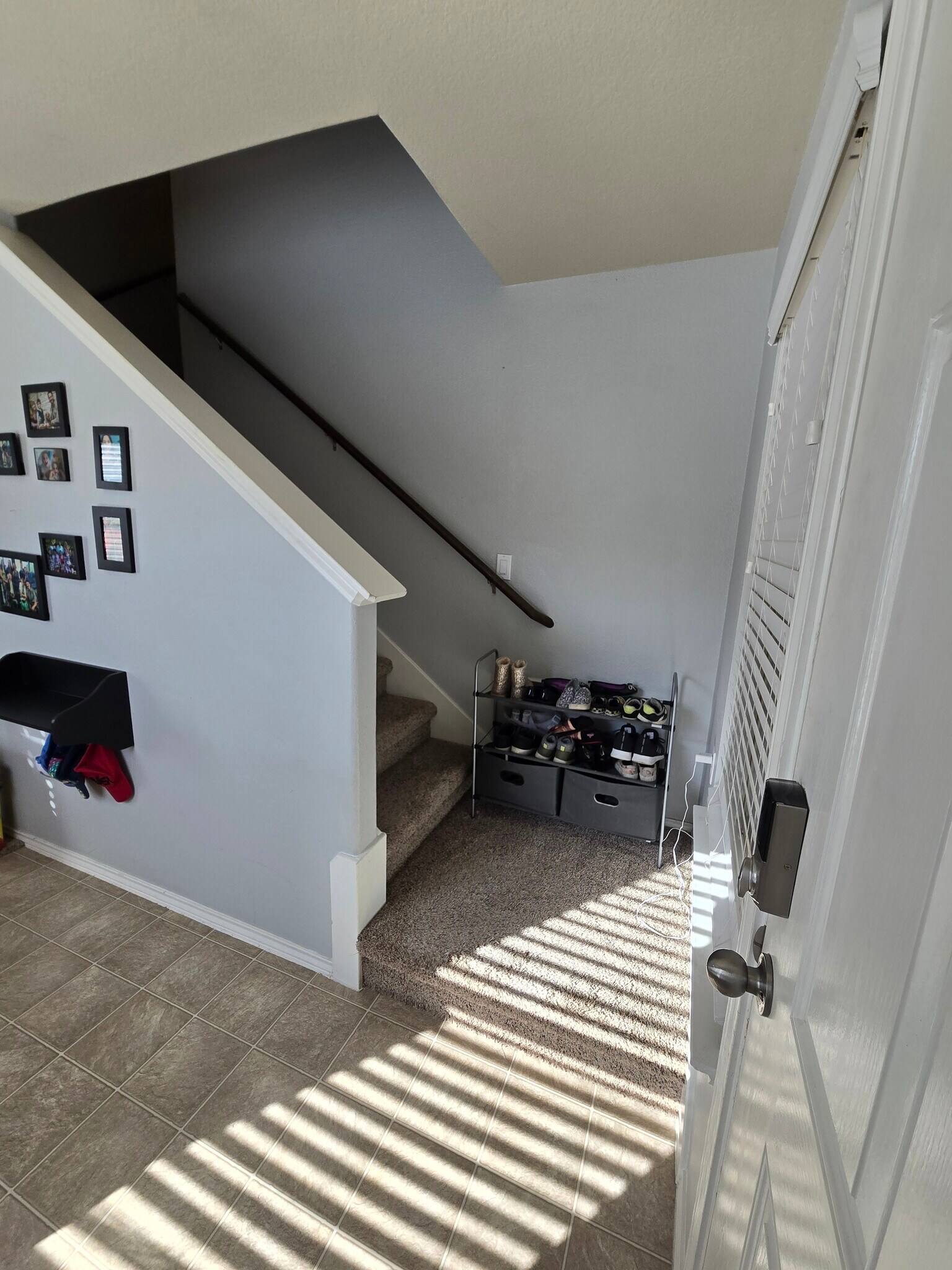 Entryway - 10116 Deer Chase Trl
