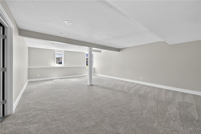 Building Photo - 105 Austin Dr S