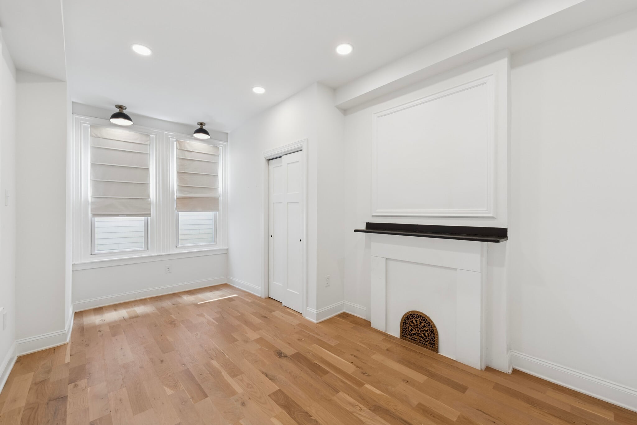 2nd floor back bedroom - 858 Perkiomen St