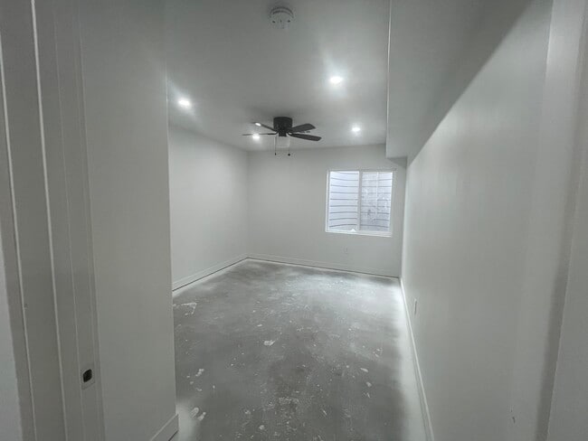 Building Photo - 6442 S Jordan Pkwy