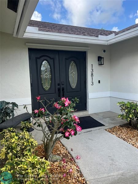 Building Photo - 13813 Geranium Pl