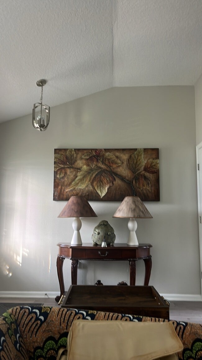 Building Photo - 70316 Winding River Dr
