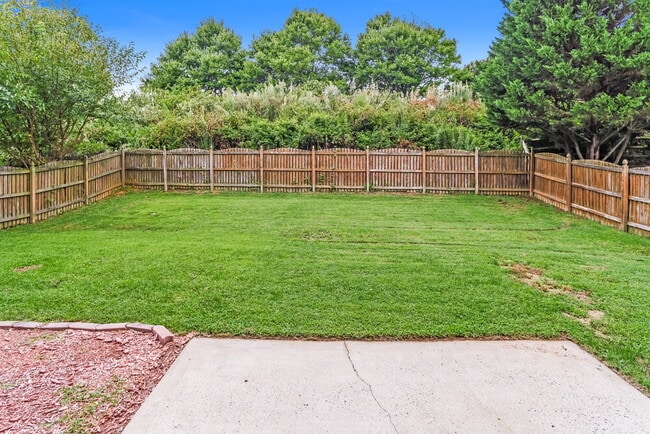 Building Photo - 6319 Gatesville Ln