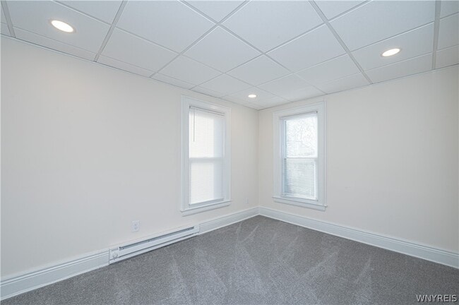 Building Photo - 2148 Main St