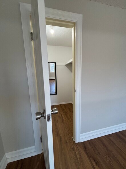 Building Photo - 3 Silvestri Cir