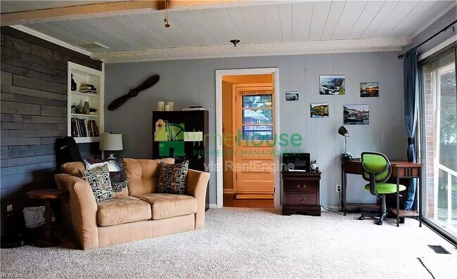 Building Photo - 1439 Simpson Ct